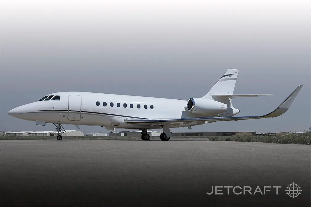 Exterior view of a 2005 Dassault Falcon 2000LX.