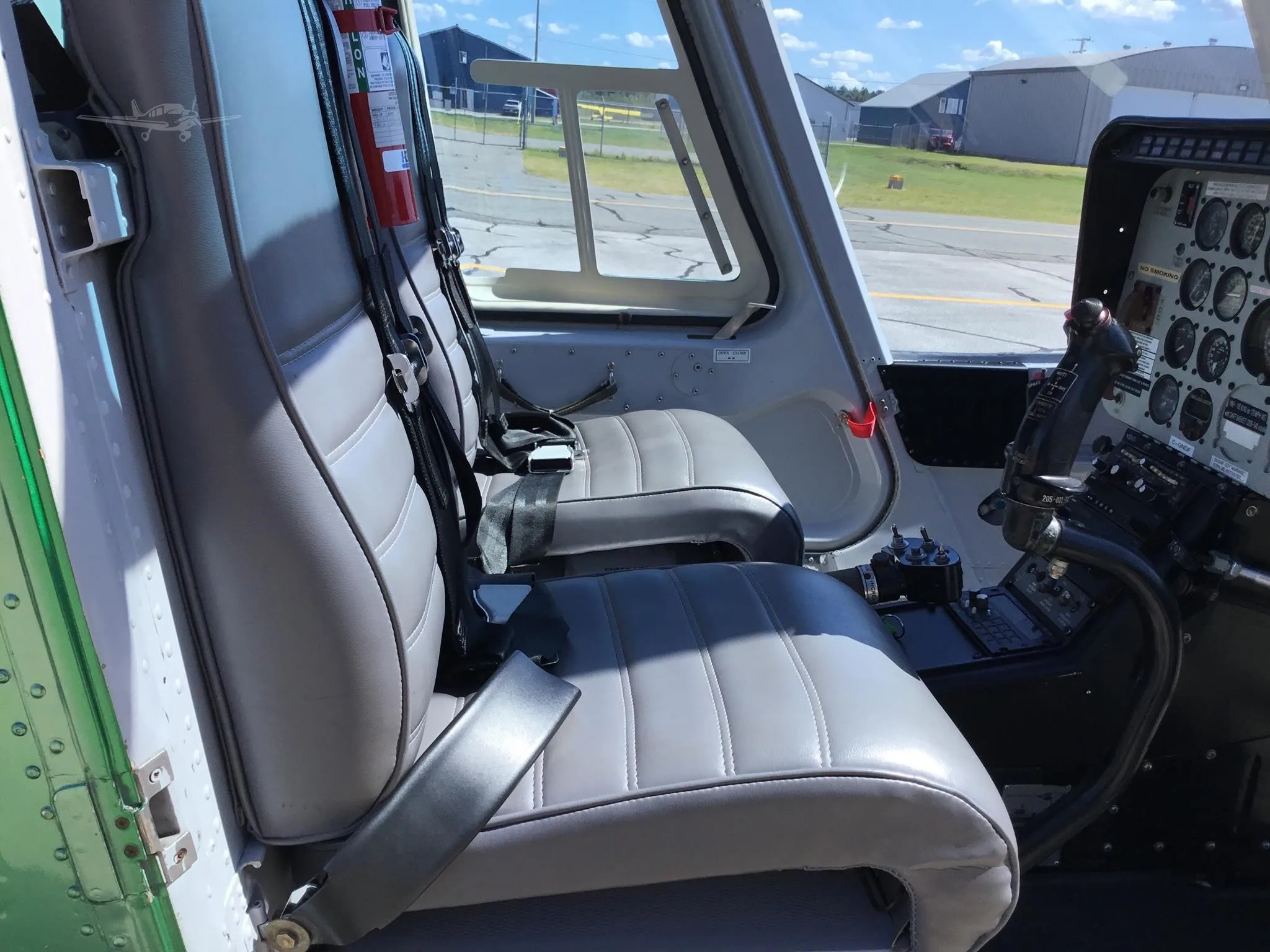 Cabin interior of a 1981 BELL 206L I/C30P.
