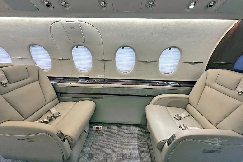 Cabin interior of a 2011 HAWKER 4000.