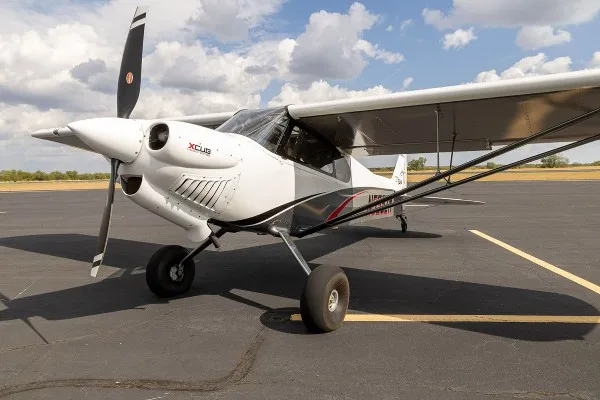 Exterior view of a 2016 CubCrafters XCub.