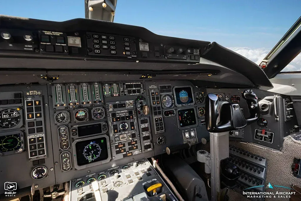 N511DD - 1995 BOMBARDIER CHALLENGER 601 3R