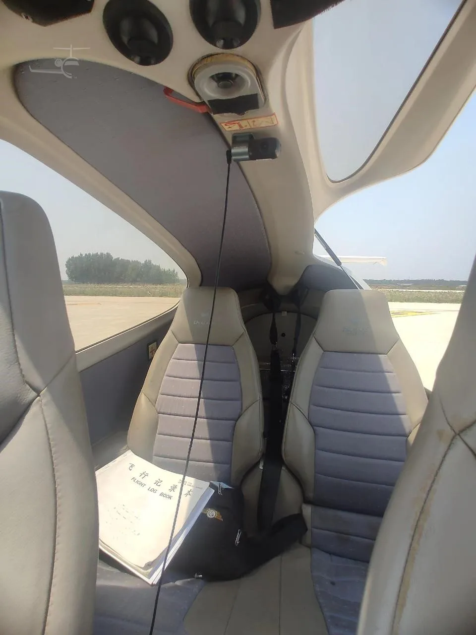 B-0207 - 2014 Diamond DA40 D