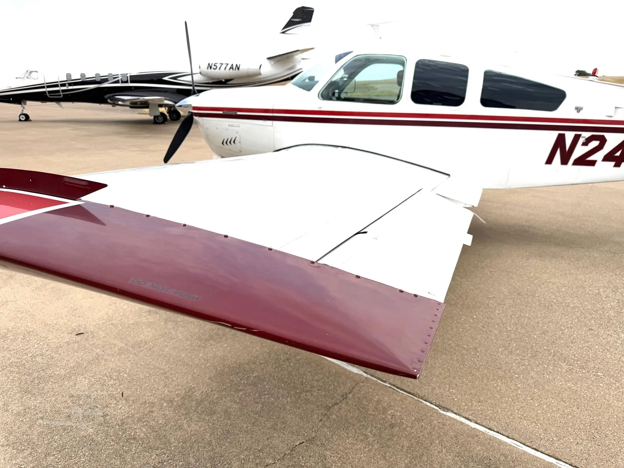 N24195 - 1978 Beechcraft V35B Bonanza