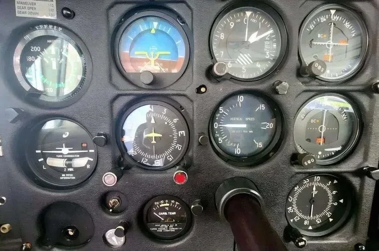 Cockpit and instrument panel of a 1980 Cessna TR182.