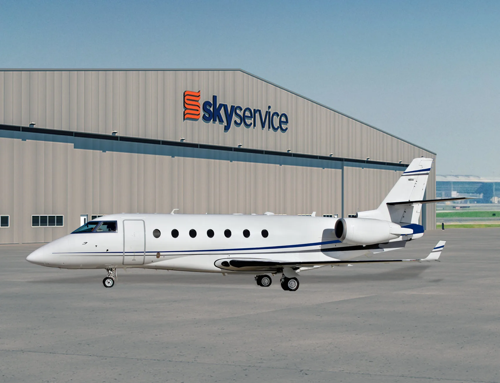Exterior view of a 2001 Gulfstream G200, C-GALO.