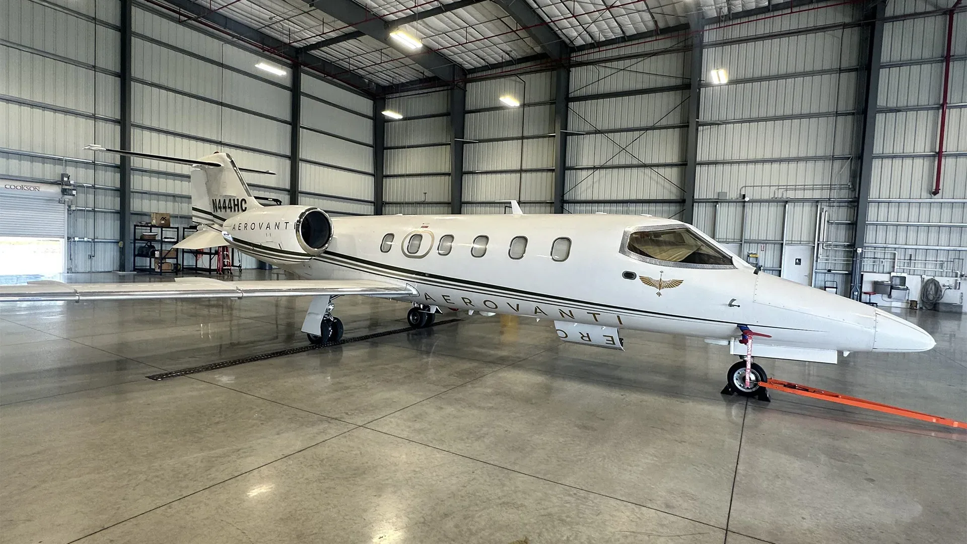 Exterior view of a 1992 Learjet 31A.