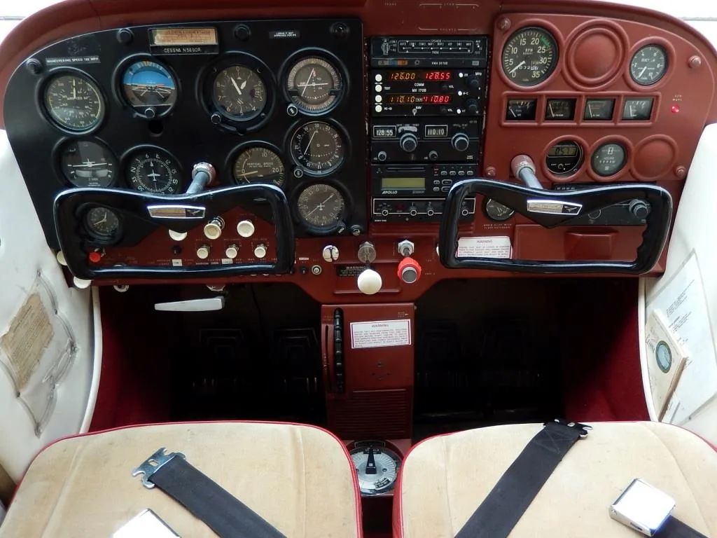 Cockpit and instrument panel of a 1965 Cessna 172F- N5690R Aircraft.