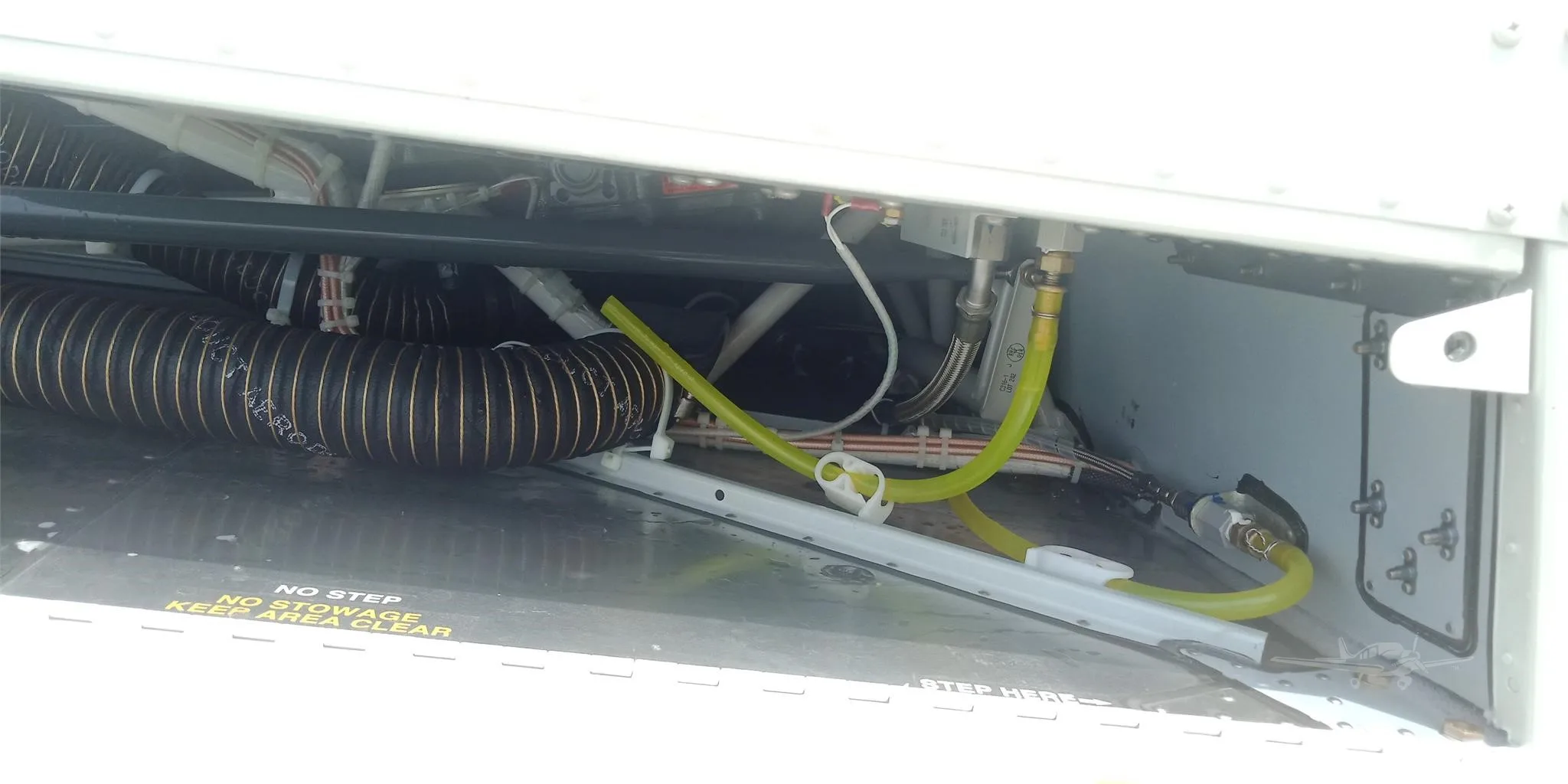 Engine detail of a 2026 ROBINSON R44 RAVEN I.
