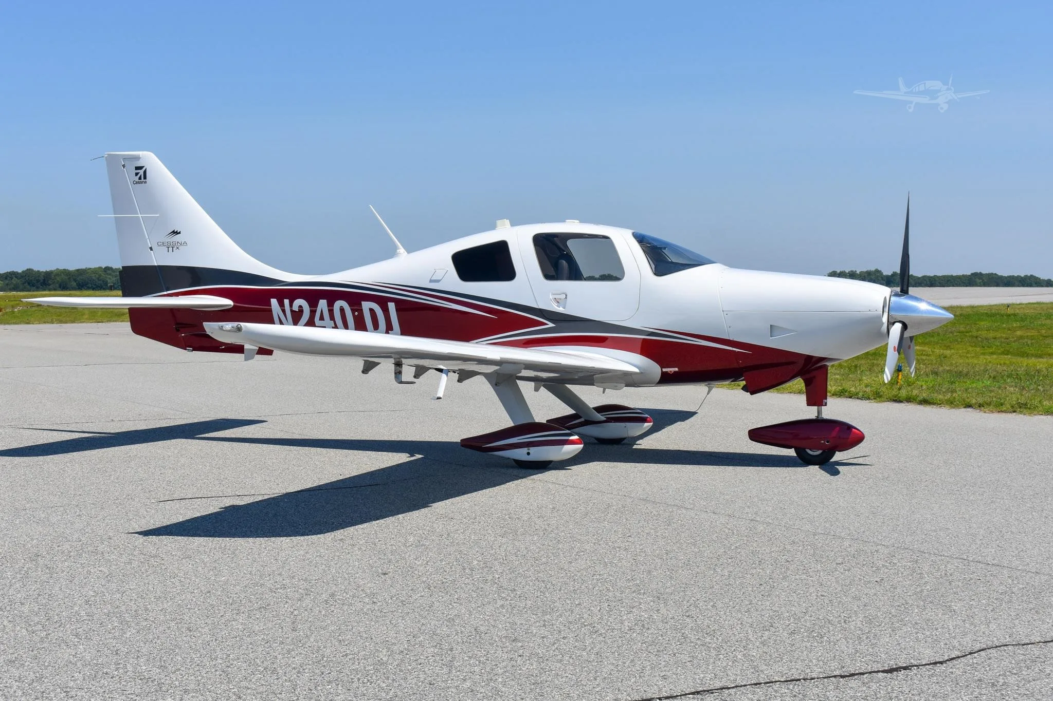 Exterior view of a 2013 CESSNA TTX, N240DJ.