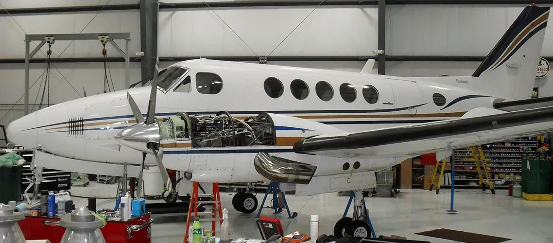 Exterior view of a 1976 Beechcraft king air b100 National flight - 10's.