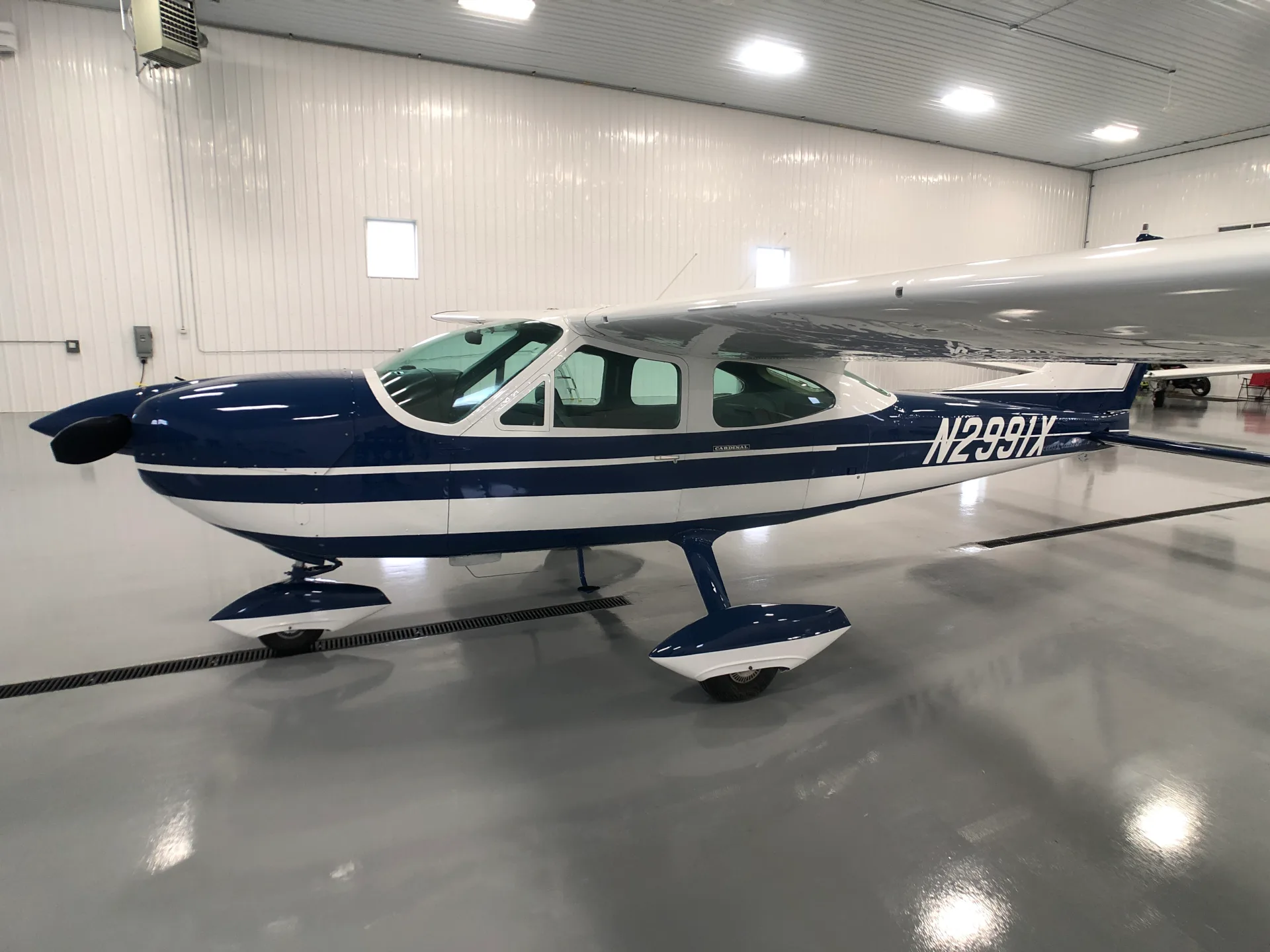 Exterior view of a 1968 Cessna 177 Cardinal - Elite Air Service.