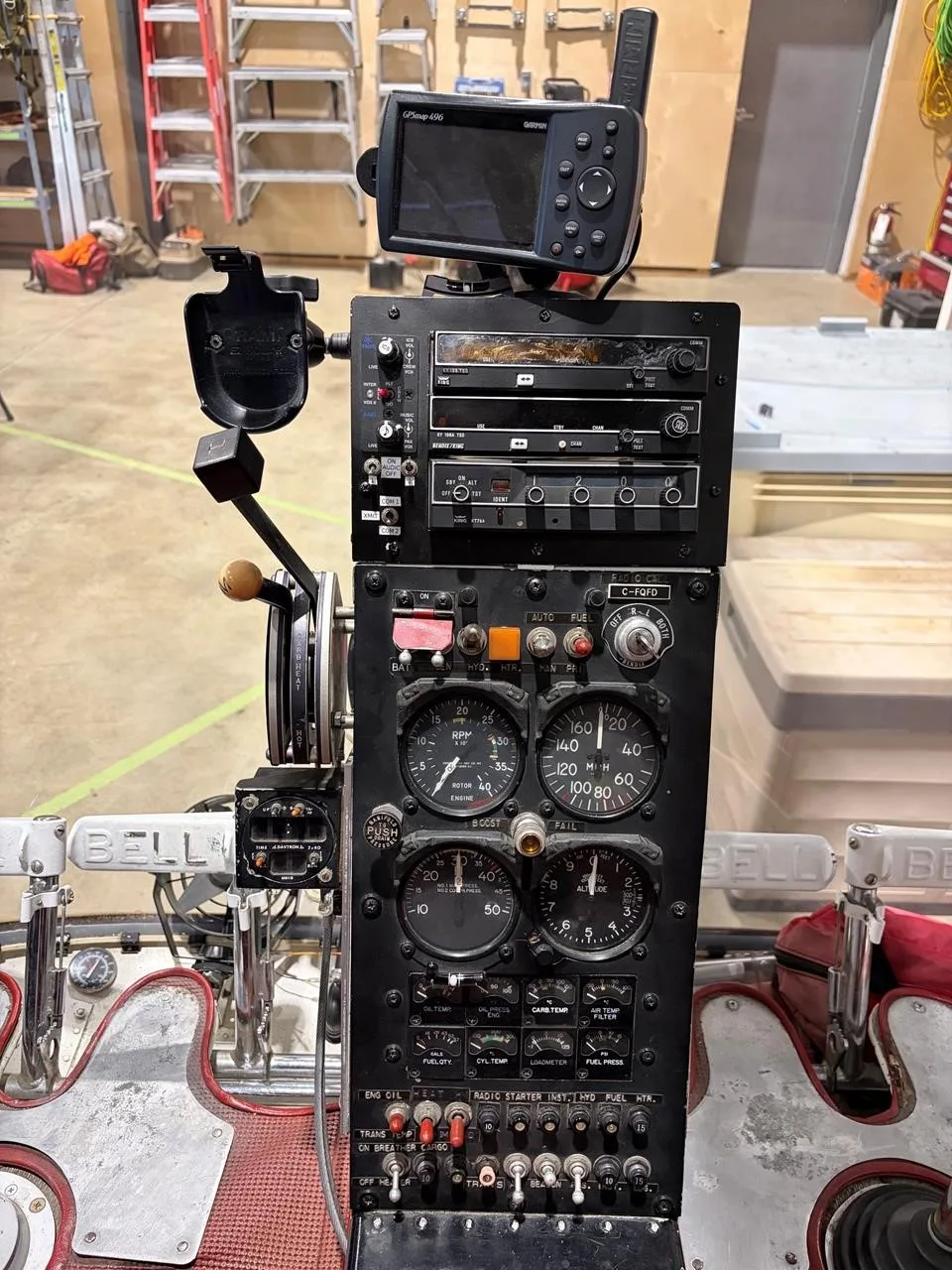 Avionics suite of a 1969 BELL 47G-3B-2.