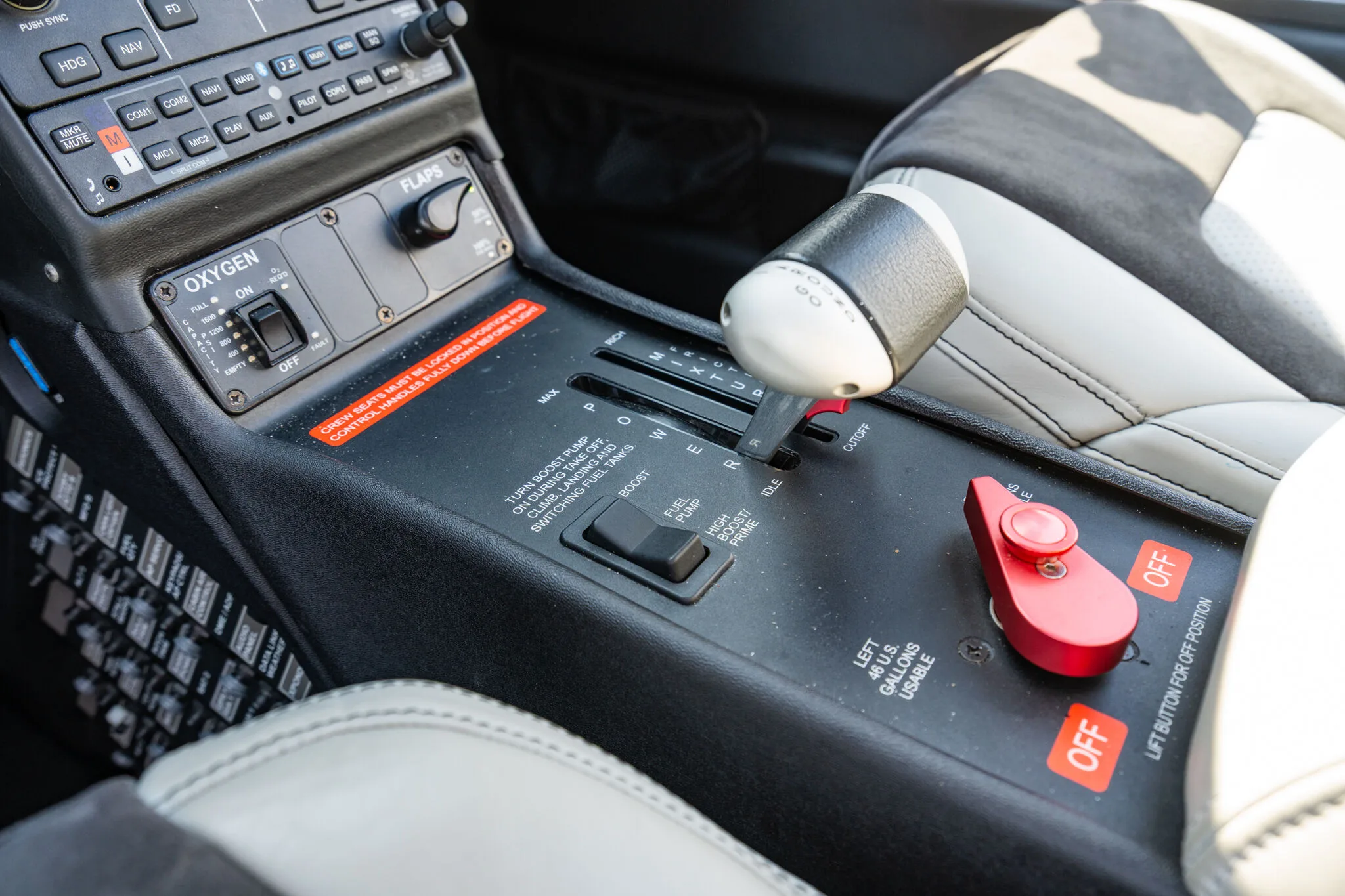 Avionics suite of a 2023 Cirrus SR22T-G6.