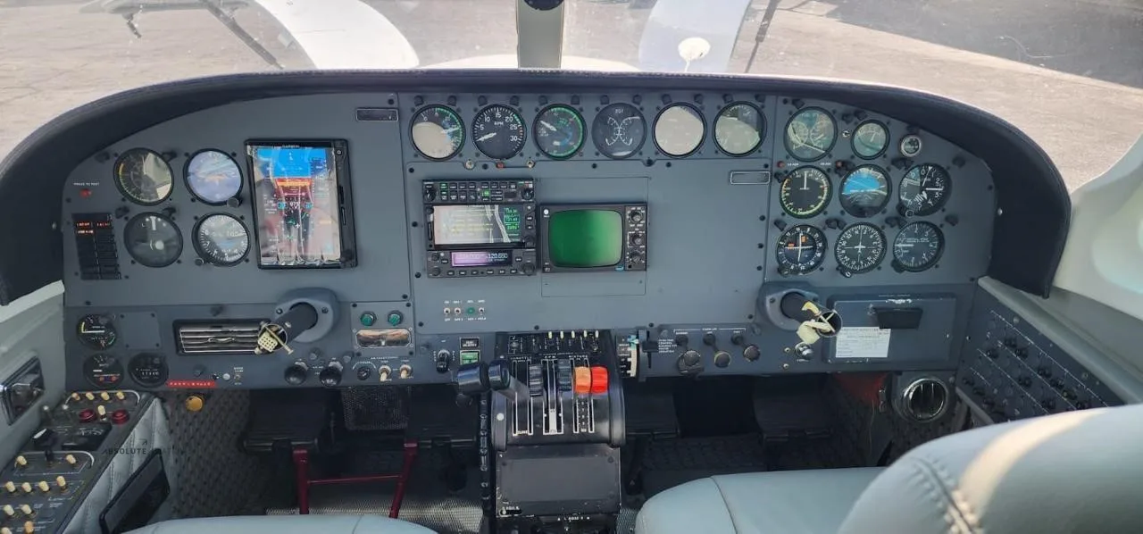 Cockpit and instrument panel of a 1978 CESSNA 402B.