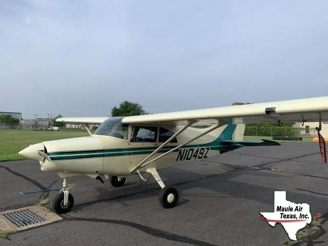Exterior view of a 1995 Maule MXT-7-180A.