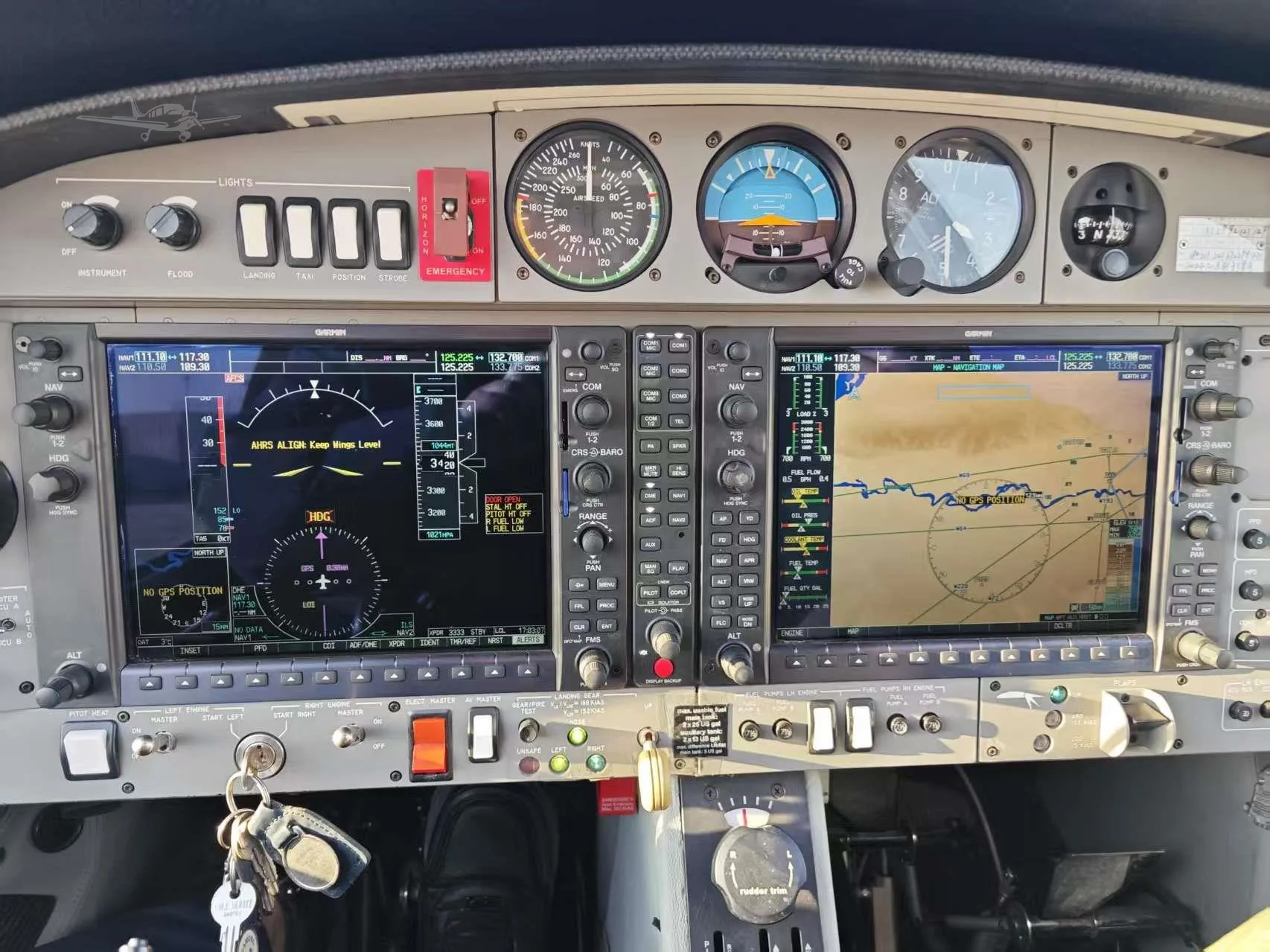 Cockpit and instrument panel of a 2011 DIAMOND DA42 NG.