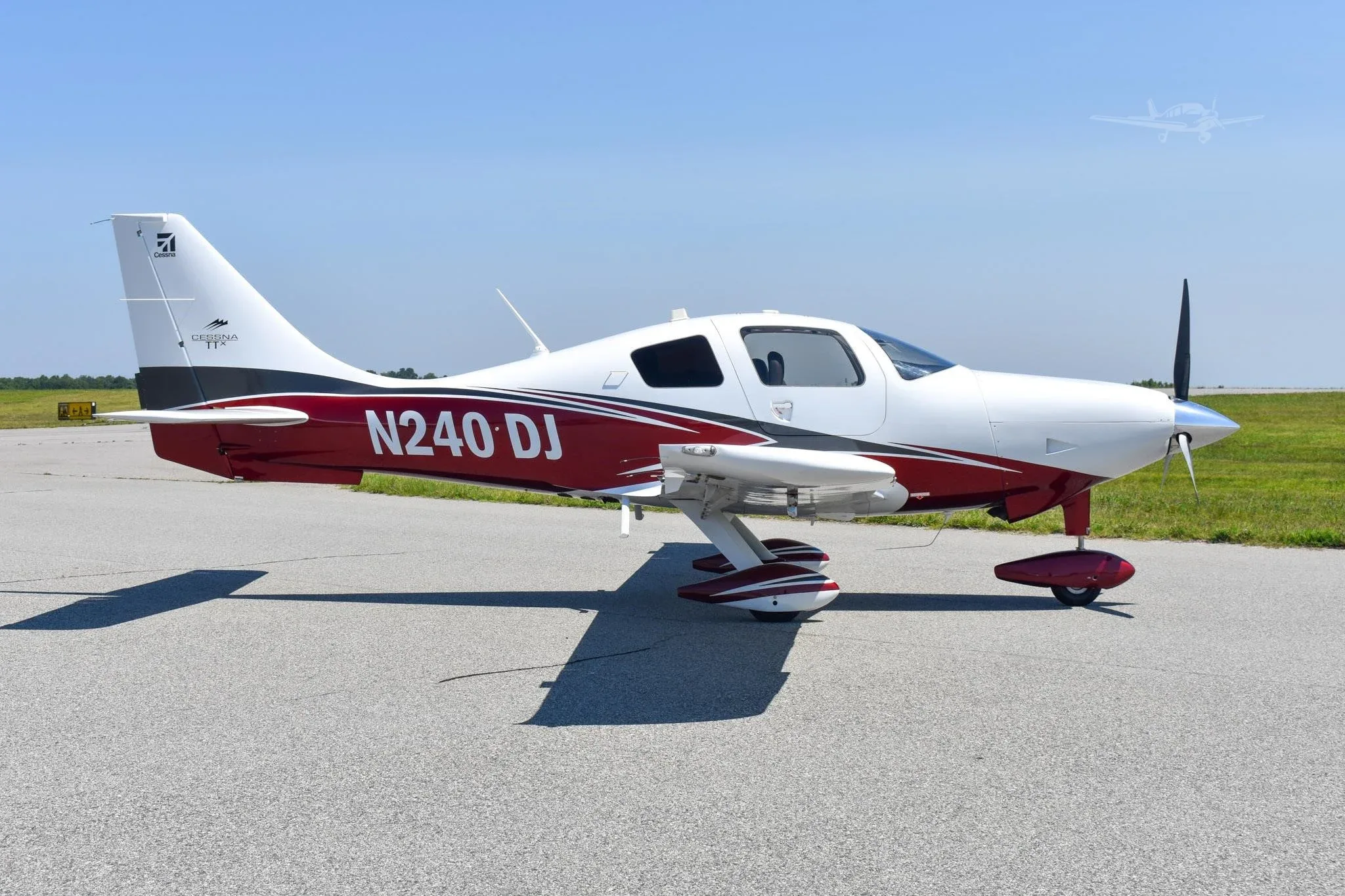 Exterior view of a 2013 CESSNA TTX, N240DJ.