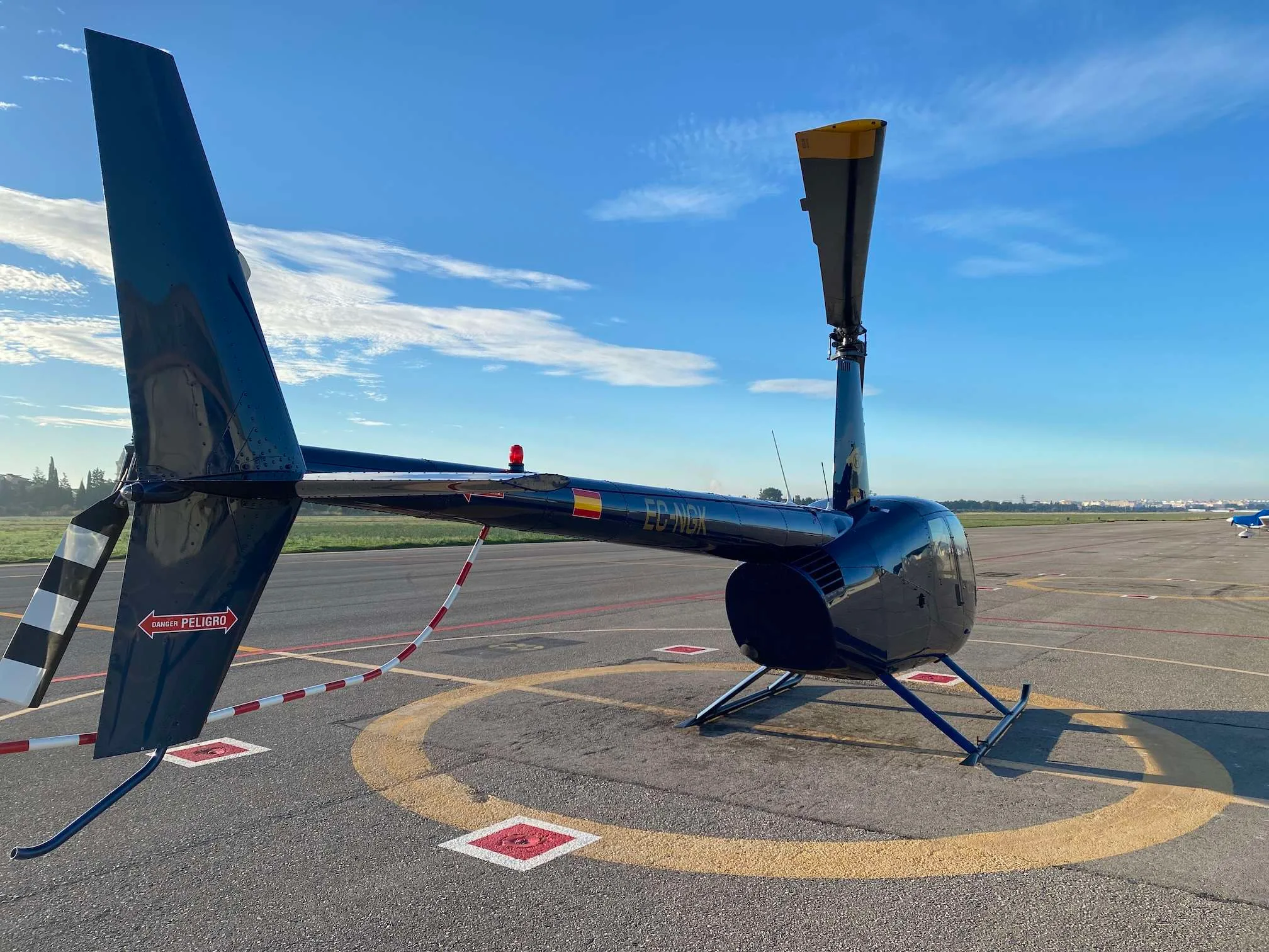 Exterior view of a 2002 Robinson R44 Raven I.