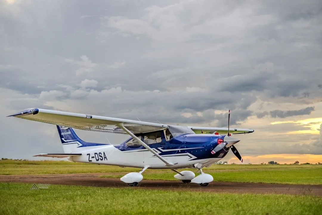Exterior view of a 2018 CESSNA 182T SKYLANE, Z-DSA.