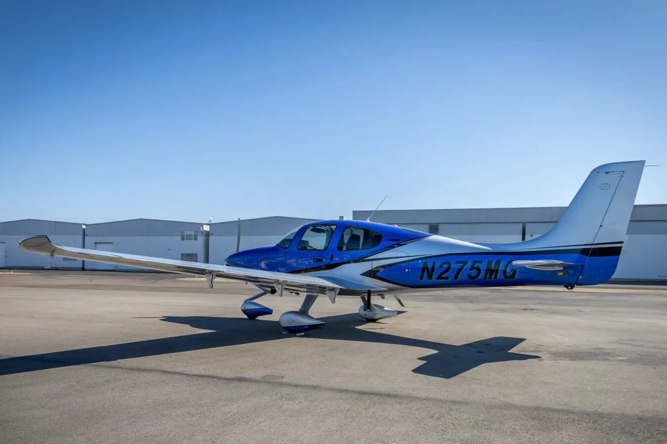 Exterior view of a 2024 Cirrus SR 20G7.