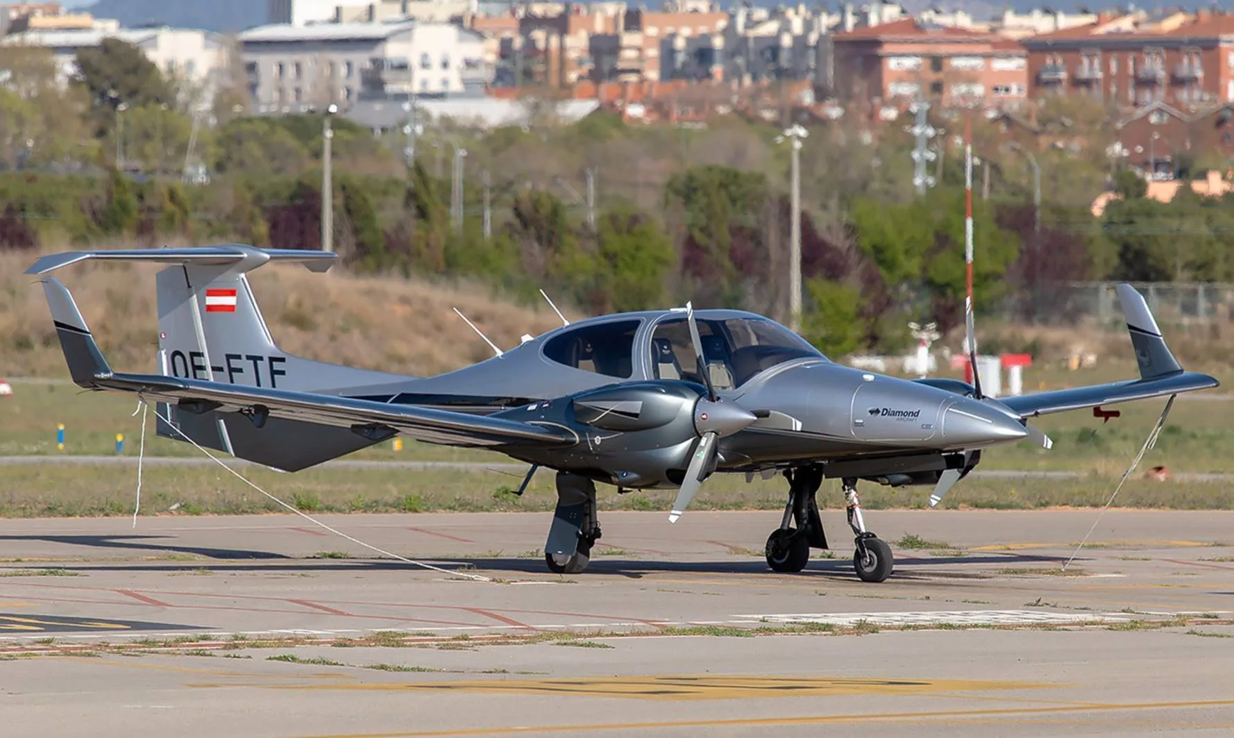 Exterior view of a 2018 Diamond DA42-VI.