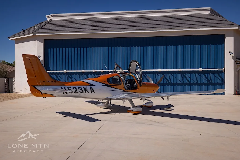 Cabin interior of a 2022 Cirrus SR22T G6 GTS.