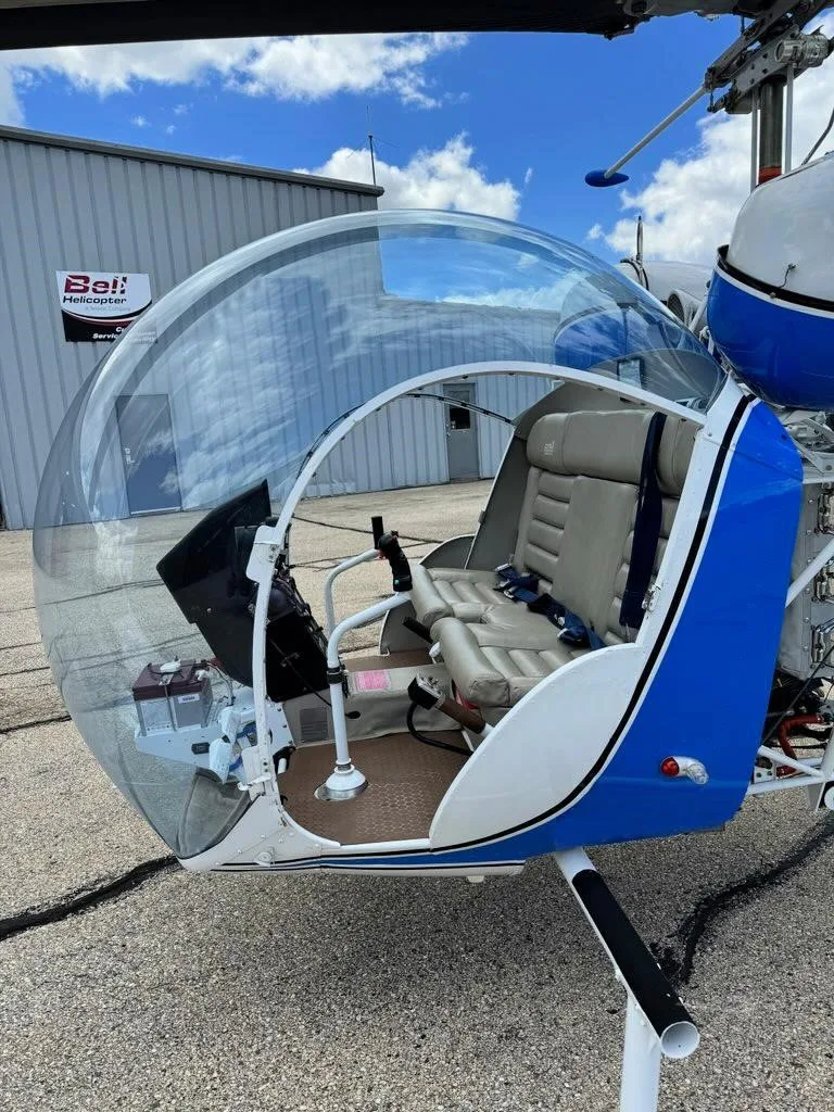 Exterior view of a 1968 BELL 47G-3B-1.