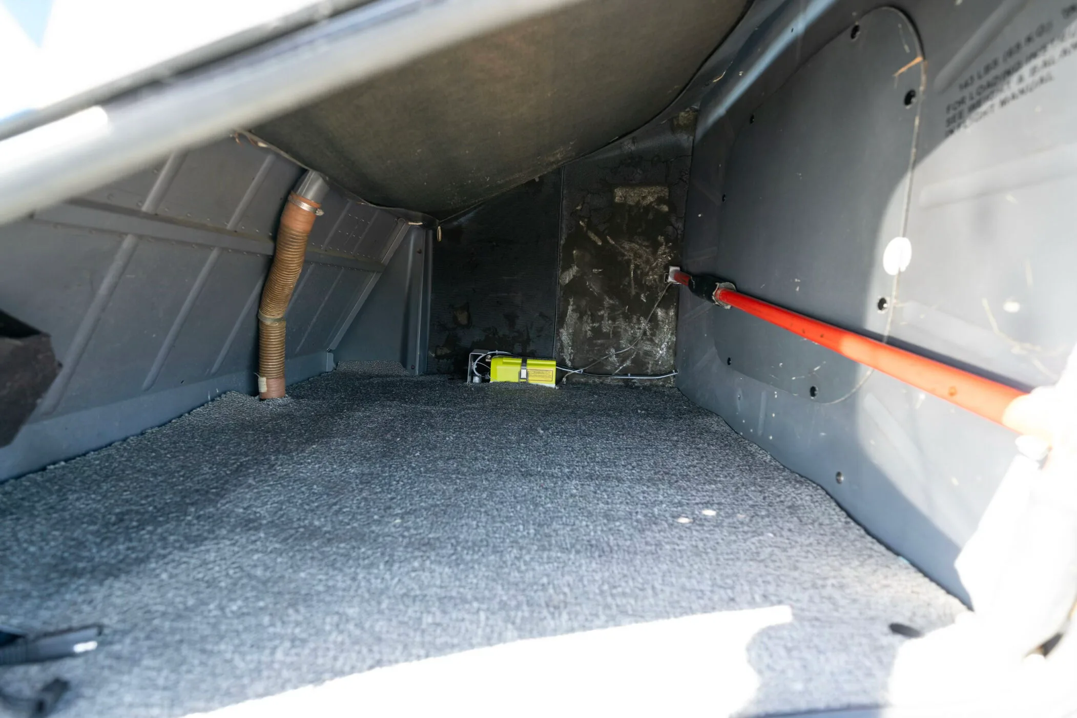 Cabin interior of a 1990 Socata TB-20 TRINIDAD.