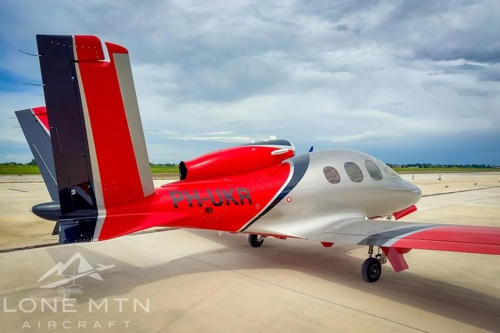Ph-ukr - 2020 Cirrus Vision SF50