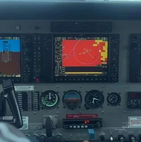 Avionics suite of a 2013 Cessna 208B Grand Caravan EX.