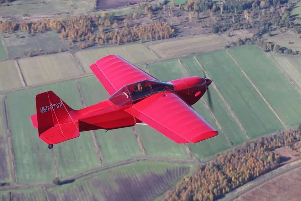 Marketing image of a 2010 Rans S-9 Chaos.