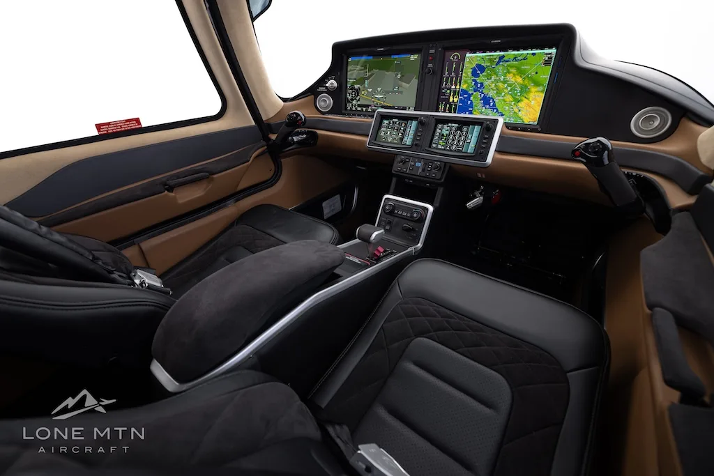 Cabin interior of a 2025 Cirrus SR22T G7.