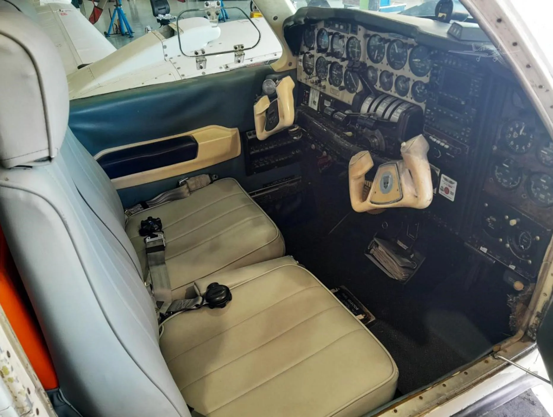 Cabin interior of a 1981 BEECHCRAFT 58 BARON.