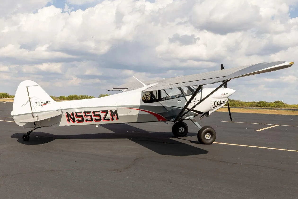 Exterior view of a 2016 CubCrafters XCub.