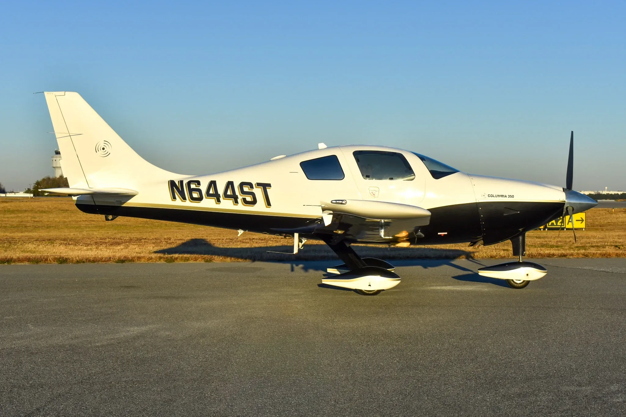 Exterior view of a 2005 Columbia.