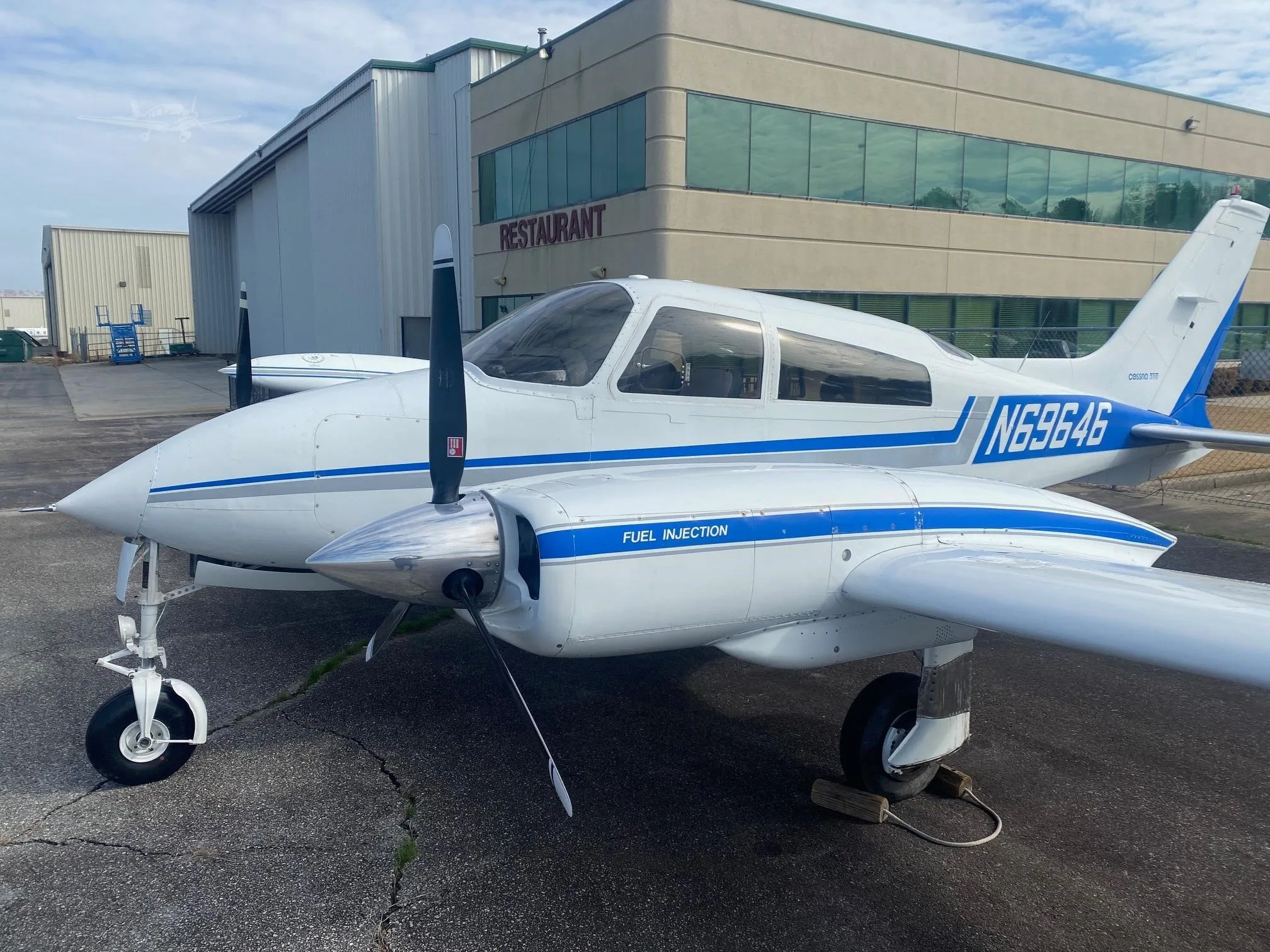 Exterior view of a 1973 CESSNA 310Q, N69646.