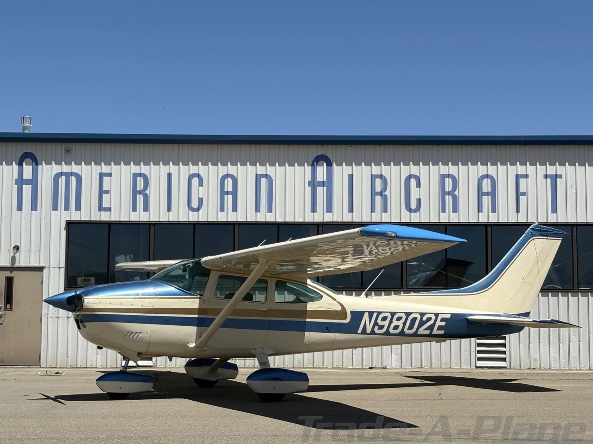 Exterior view of a 1975 CESSNA 182P SKYLANE, N9802E.