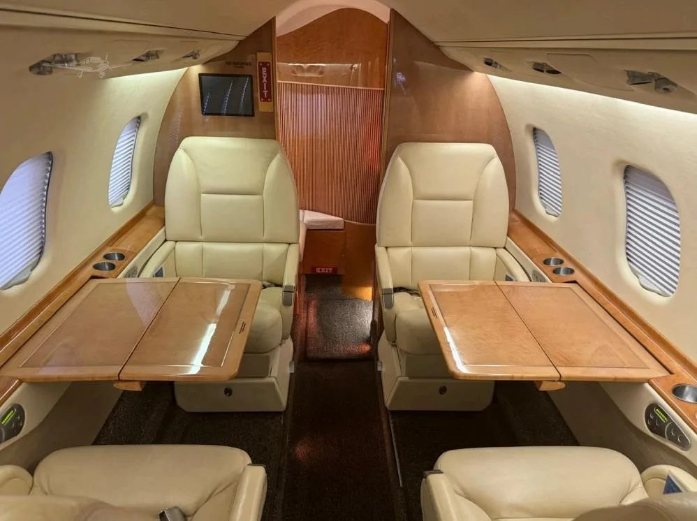 Cabin interior of a 2002 LEARJET 60.