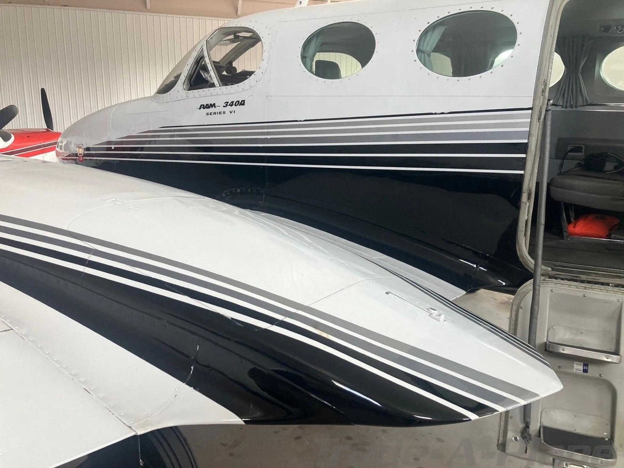 Exterior view of a 1978 CESSNA 340A.