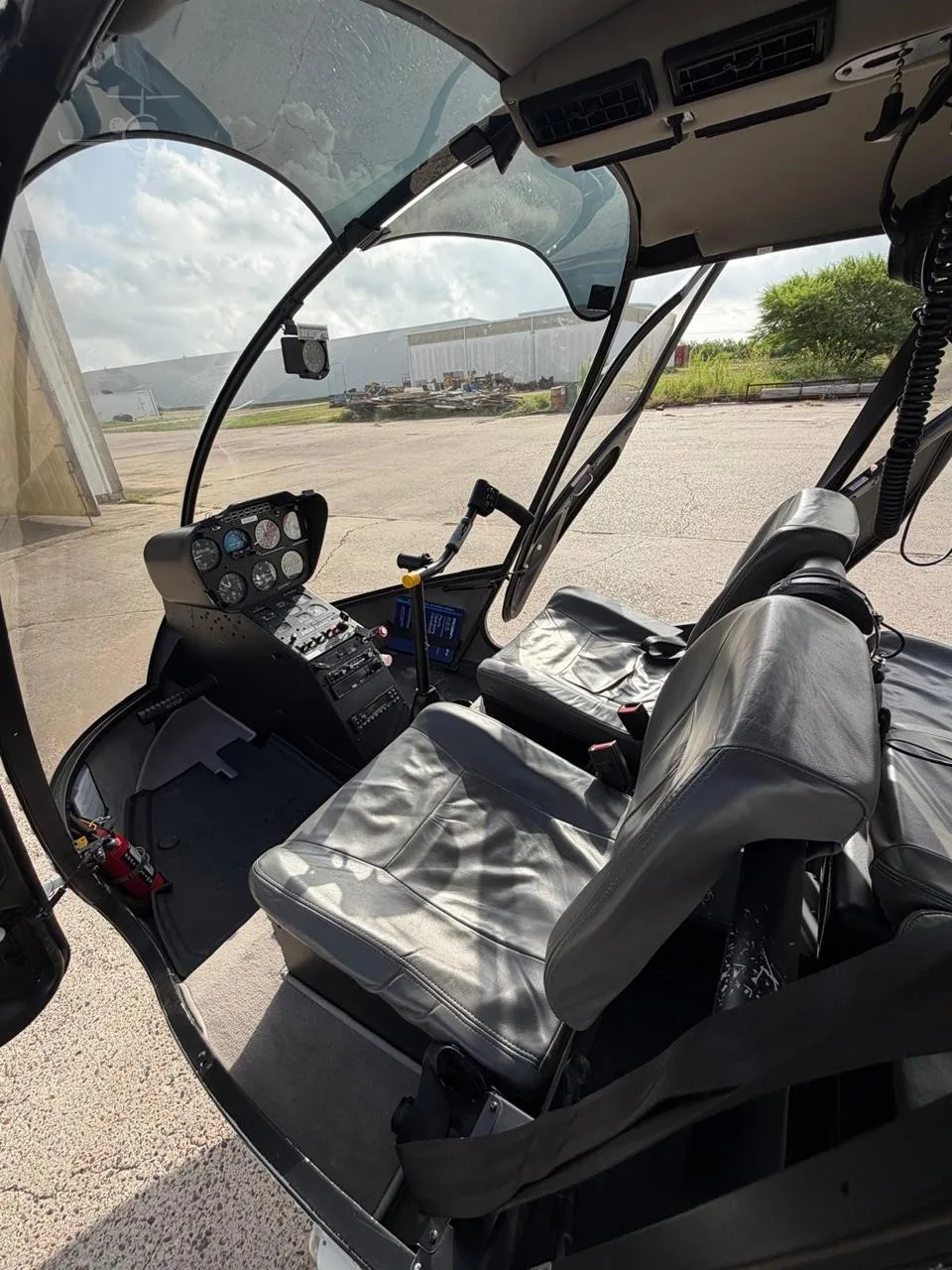 NA - 2012 Robinson R66