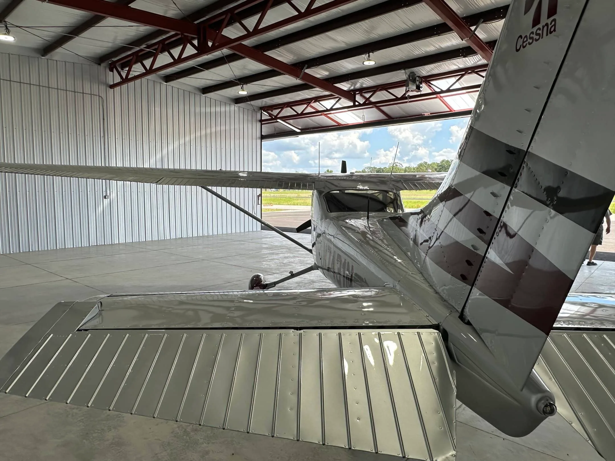 Exterior view of a 1974 Cessna 182P, N7431N.