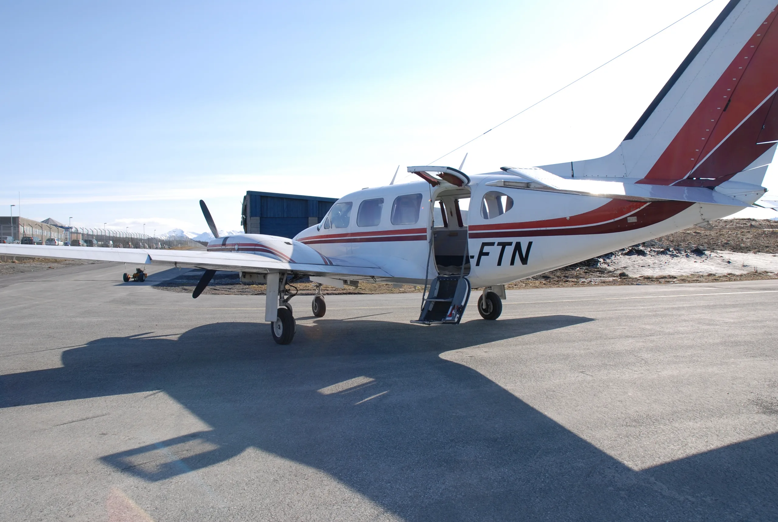 Exterior view of a 1970 Piper PA31-310 Navajo – 1970.
