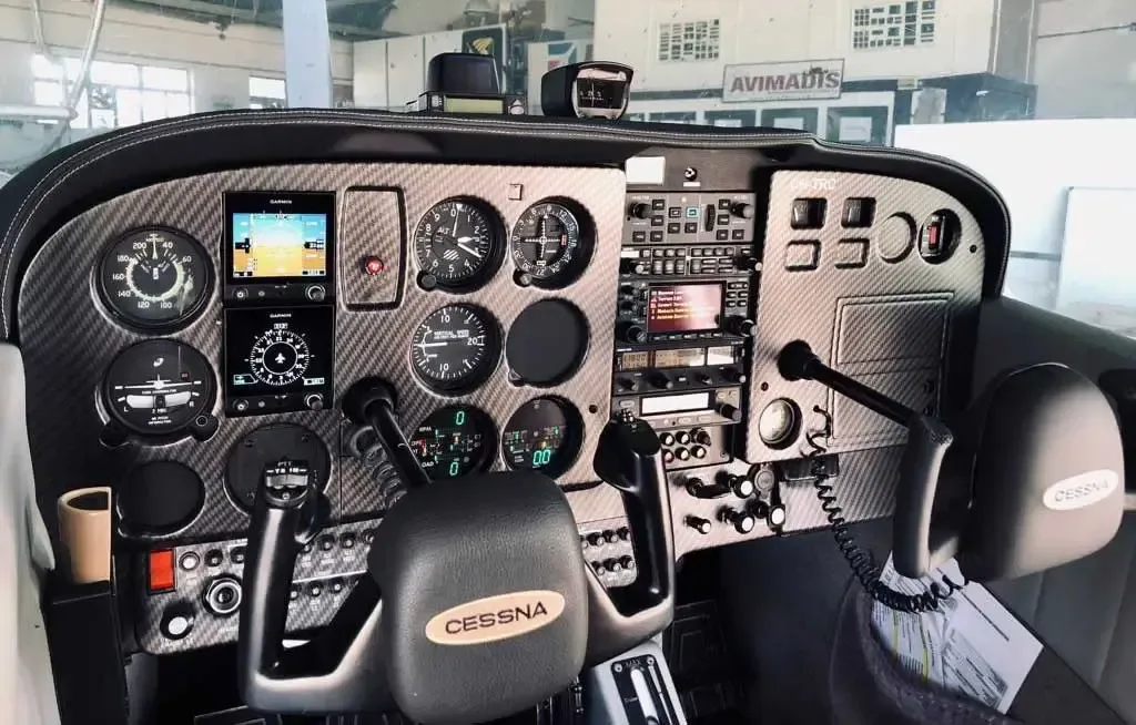1975 Cessna 172