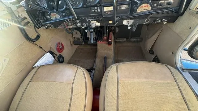 Cockpit and instrument panel of a 1966 PIPER CHEROKEE 180.