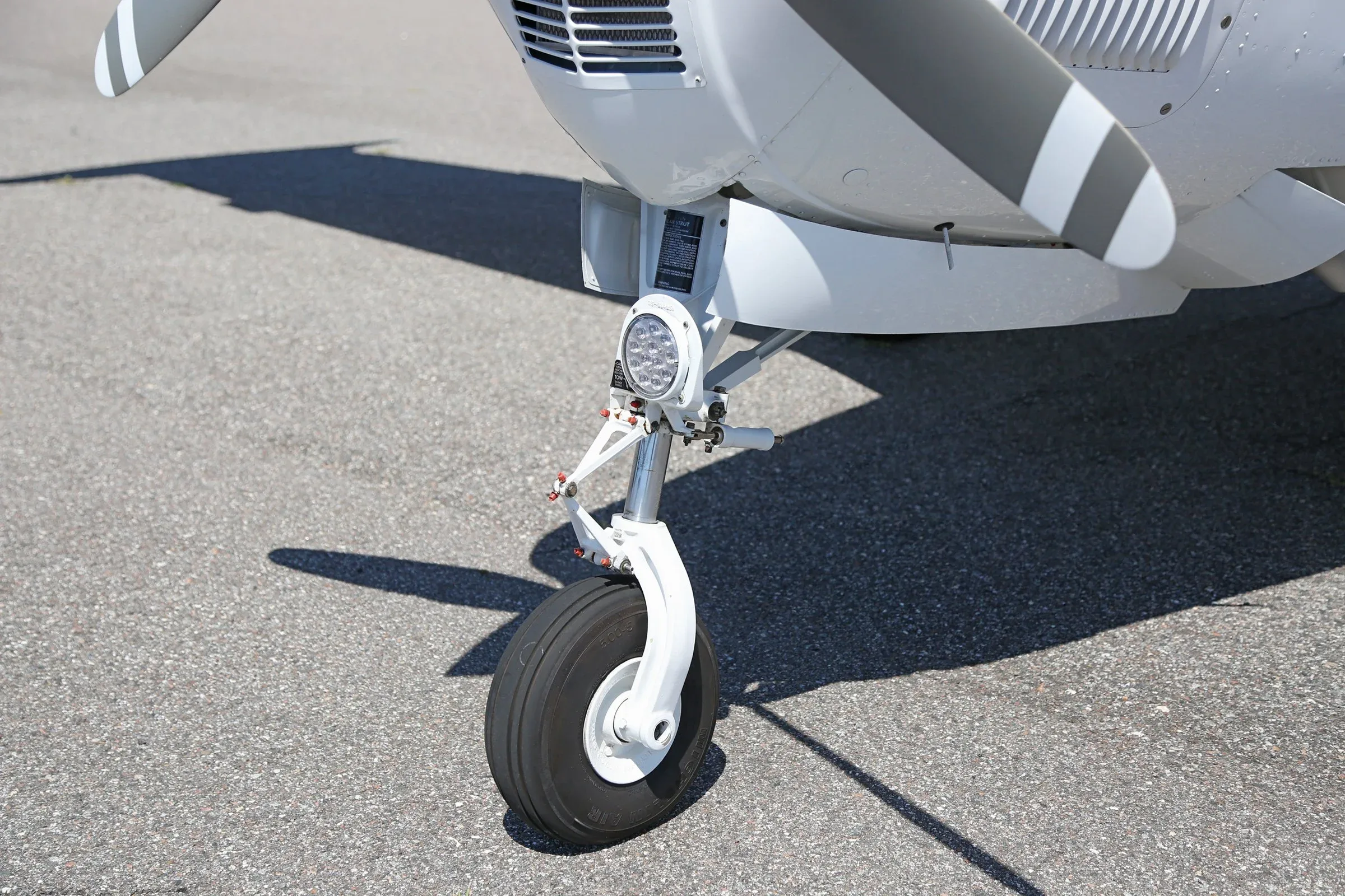 Engine detail of a 2007 Beechcraft G36 BONANZA 60th Anniversary Ed.