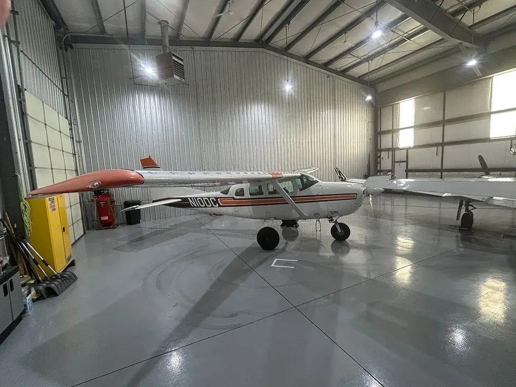 1985 Cessna 182R