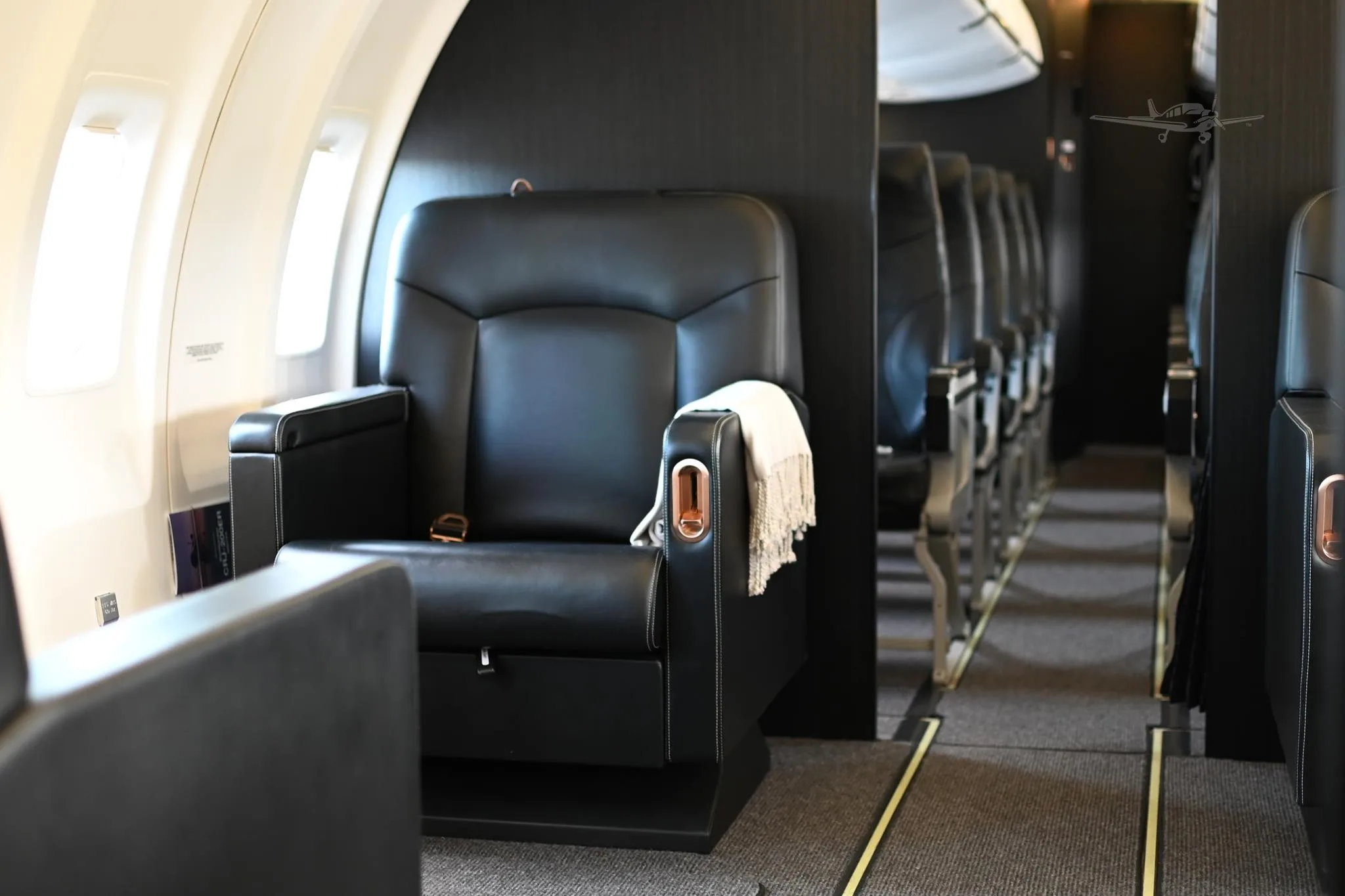 Cabin interior of a 2004 BOMBARDIER CRJ-200.