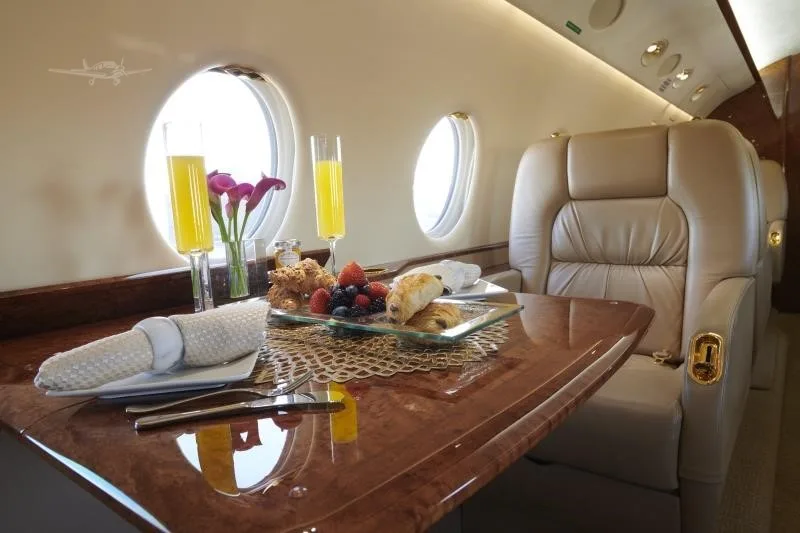 Cabin interior of a 2009 GULFSTREAM G200.