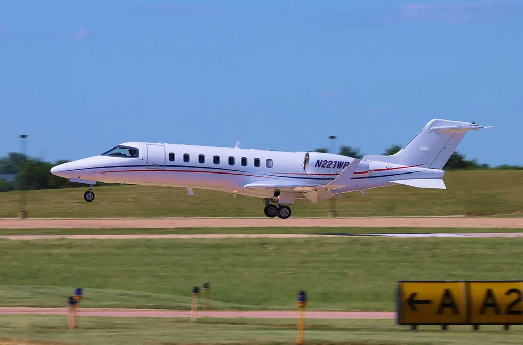 Exterior view of a 2008 Learjet 45 XR.