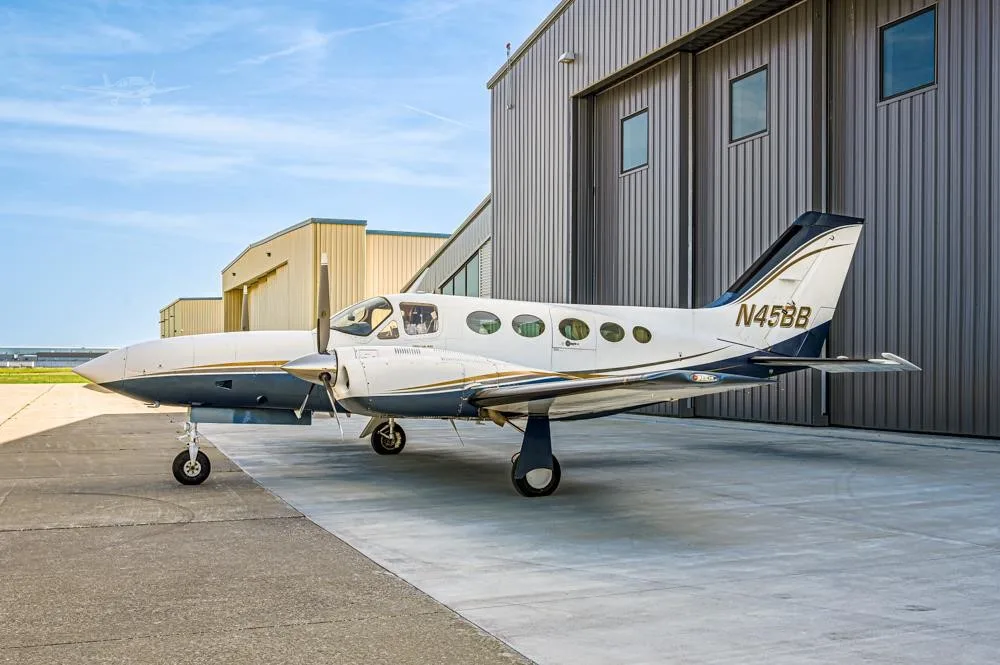 Exterior view of a 1979 CESSNA 421C, N45BB.